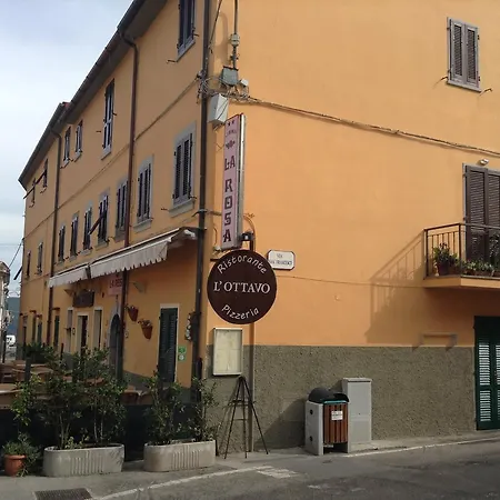 La Rosa Hotel 2*