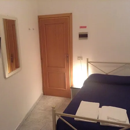 Hotel La Rosa 2*