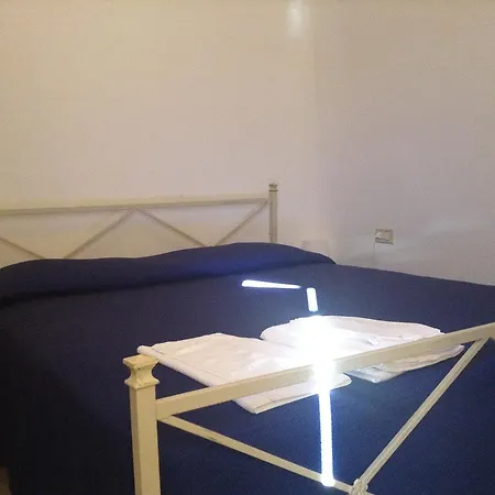 Hotel La Rosa 2*